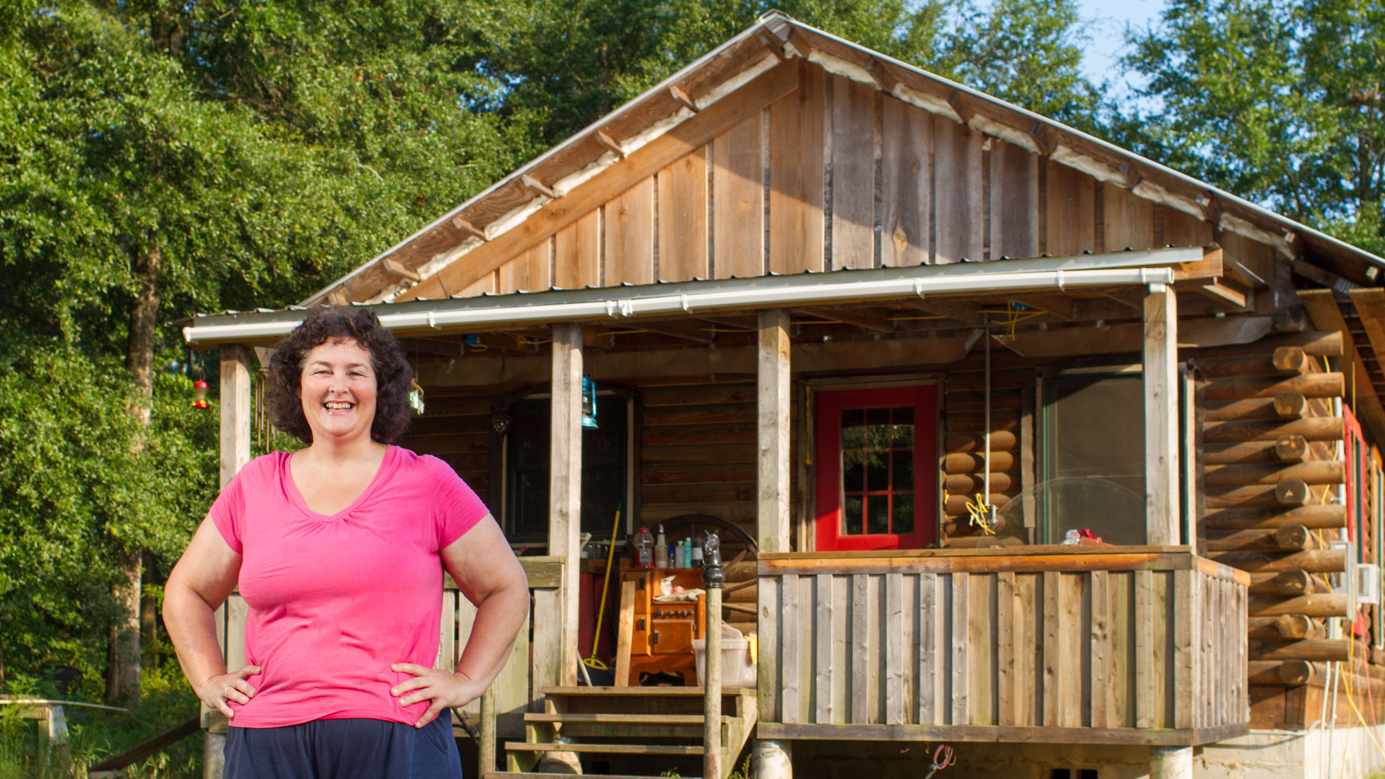 How a 42 Yr Old Woman Built Her Own Log Cabin & Started Homesteading